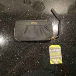 Travelon RFID Blocking Wallet Zip Around Clutch Organizer ID Card Coin Black 8x4