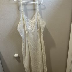 Wonder Maid Vintage Full Slip Size 34