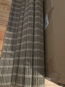 Door blinds with light filtering