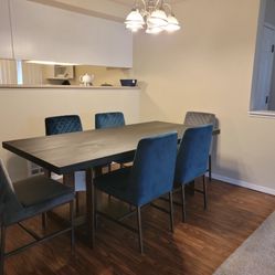 Dining Table Set
