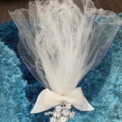 bride veil with swarovski crystals & beaded embroidered flowers
