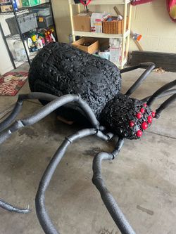 Halloween Giant Spider