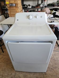 BRAND NEW GE
6.2 cu. ft. Vented Electric Dryer in White with Auto Dry