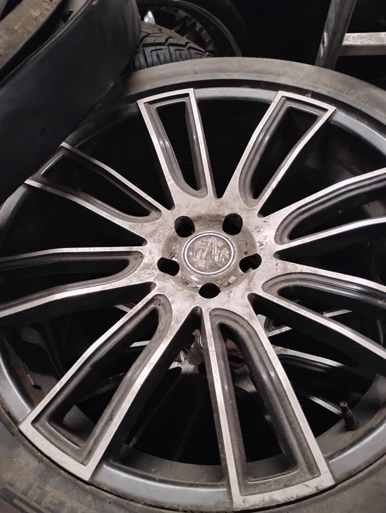 22 inch Custom Rims & Tires All 4 Available $750 I Will Power Wash Them For Free.