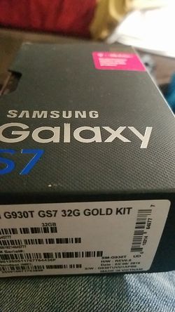 Almost new T-Mobile Samsung Galaxy S7