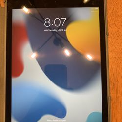 Apple iPad Air 2nd Generation 16GB Unlocked Like New!