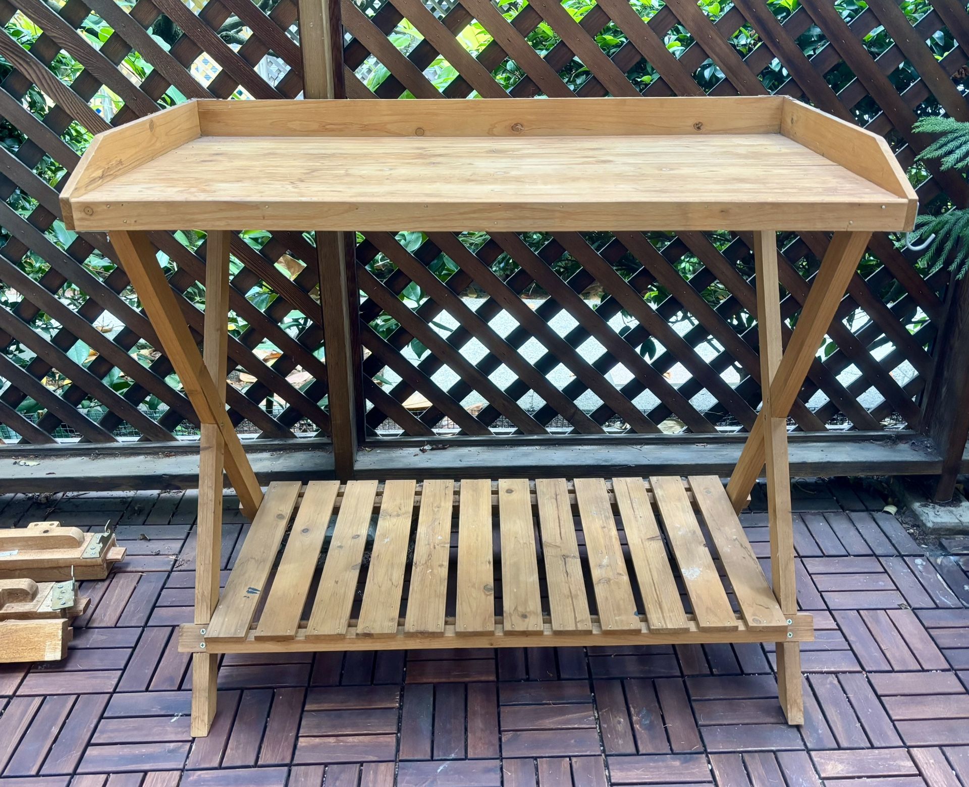 Potting/Gardening Table