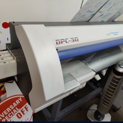 Gigantagram DPC-30 Large Format Printer And Cutter