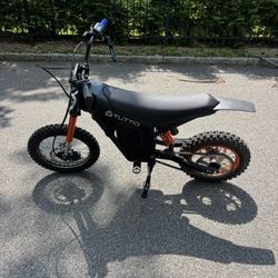 Tuttio Soleil Electric Bike 