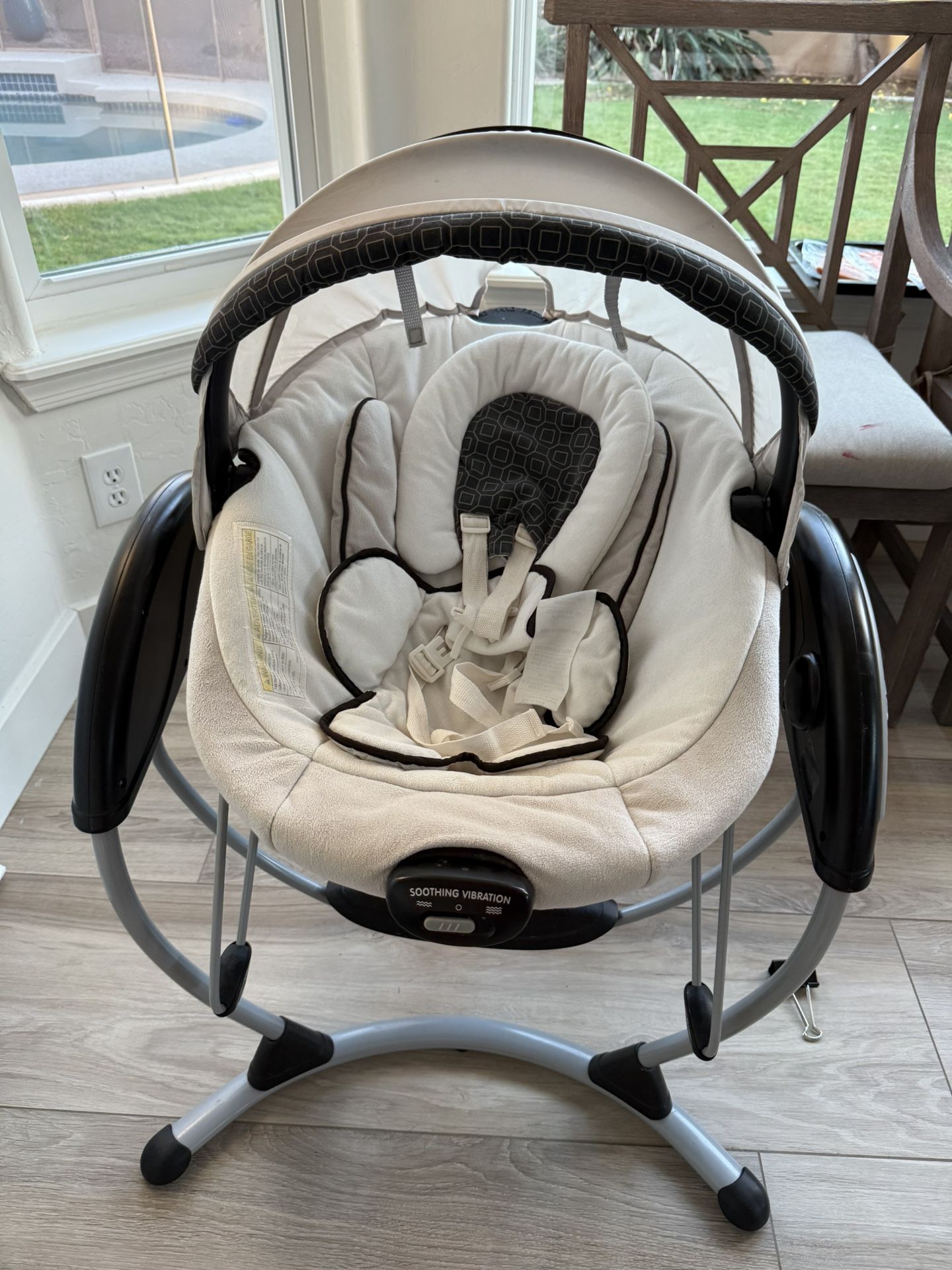 Graco rocking swing for babies