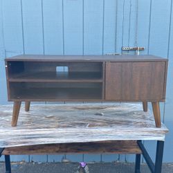 Virginia TV Stand For TV’s Up To 50” 