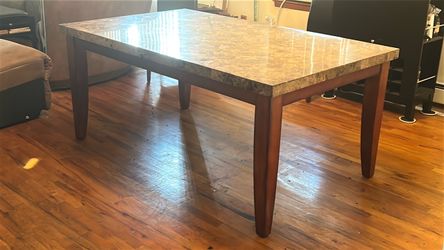 Dining room table