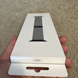 Apple Watch 41mm - Graphite - Milanese Loop