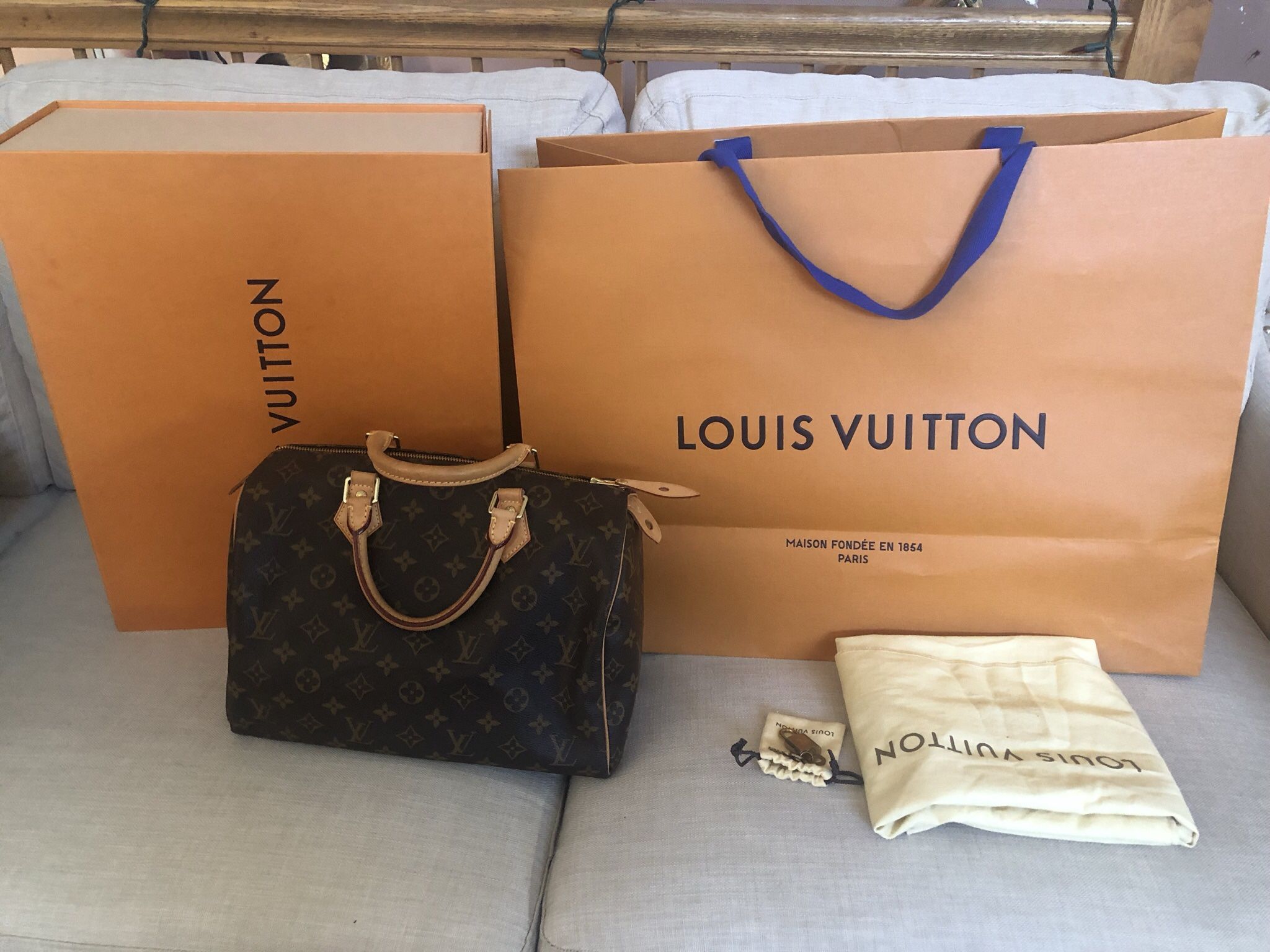 Authentic Louis Vuitton Speedy 30