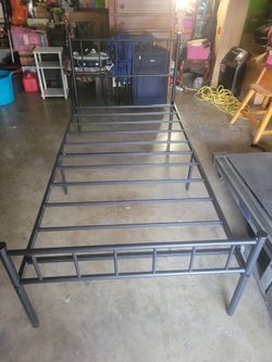 Twin Metal Platform Bed Frame with Mattress