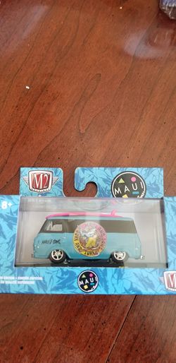 Hotwheels Maui read description