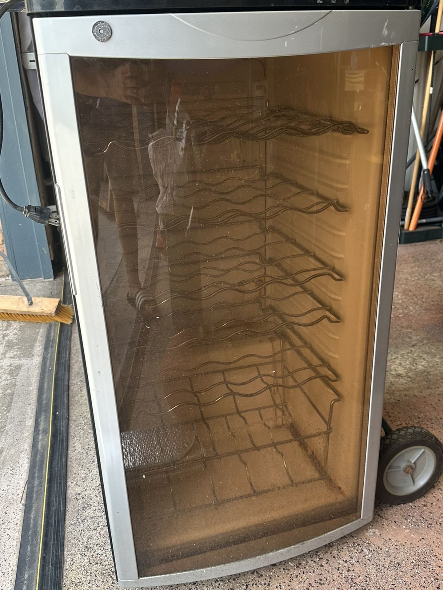 Wine Refrigerator, Works Great
