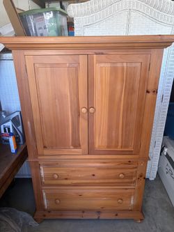 Tv cabinet