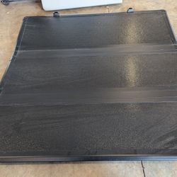 Ford Maverick Tri Fold Bed Cover $390