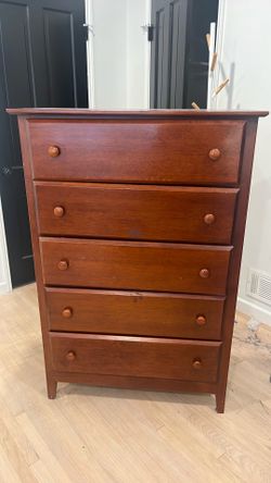 Dresser