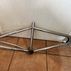 Vintage 1983 "20 Diamondback BMX chrome Frame Serial # 3K1373