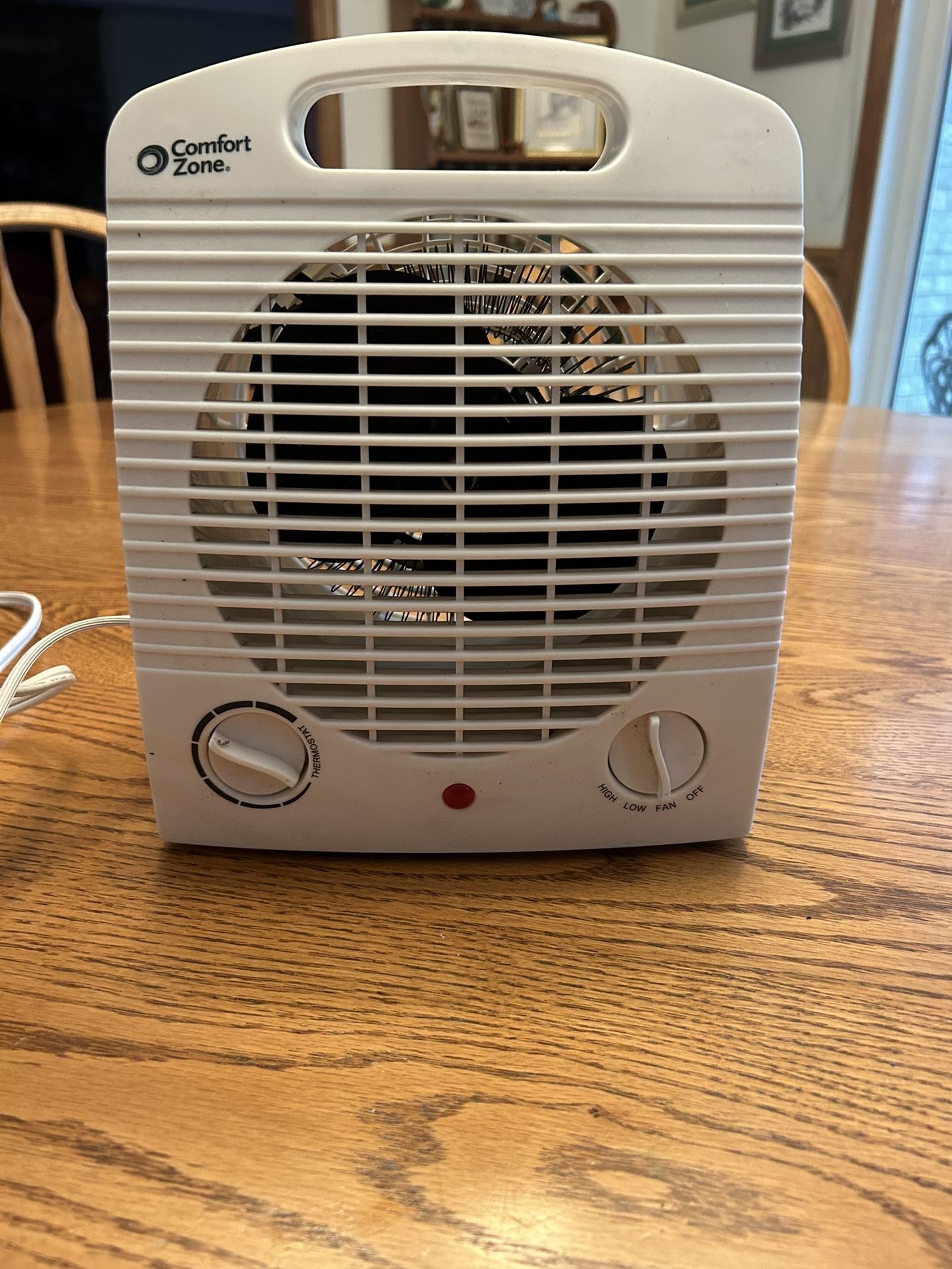 Tabletop Fan With Thermostat