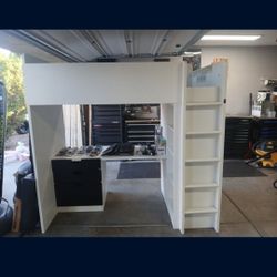 Bunk Bed With Desk And Closet