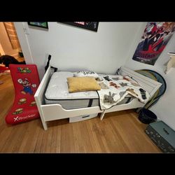 IKEA Twin Bed Frame /tein Mattress 