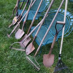 Garden Tools, ( Used But All Operational) i can accept best $ offer for  all or multiple tools