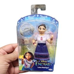 2021 Disney Jakks Encanto Luisa Madrigal 3.5" Figurine New