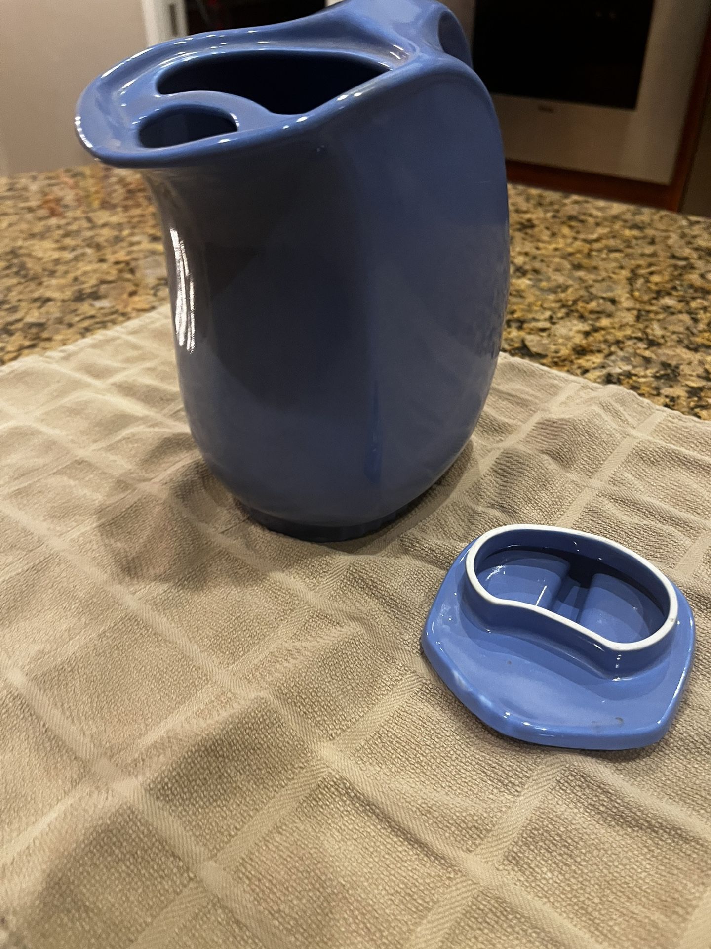 Midcentury Modern Montgomery Ward Hall China Co Ice Lipped Blue Pitcher Blue With Lid Used Like-new