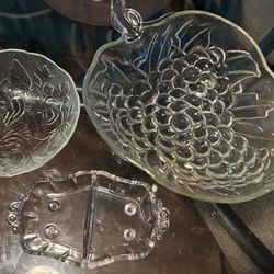 Vintage Glass Bowls 