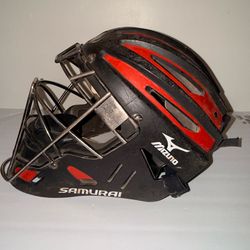 Youth Catcher’s Helmet – Mizuno Samurai (Black/Red)