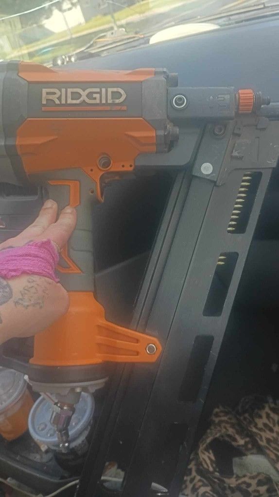 Framing Gun