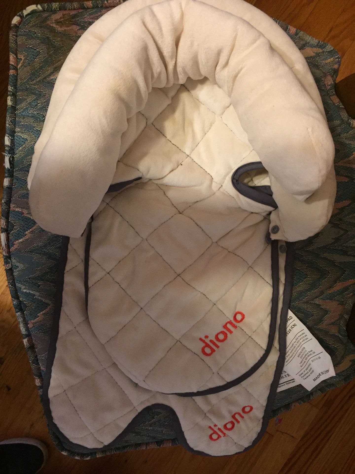 Diono infant car seat insert