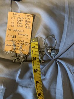 Vantel Charms With Pearls