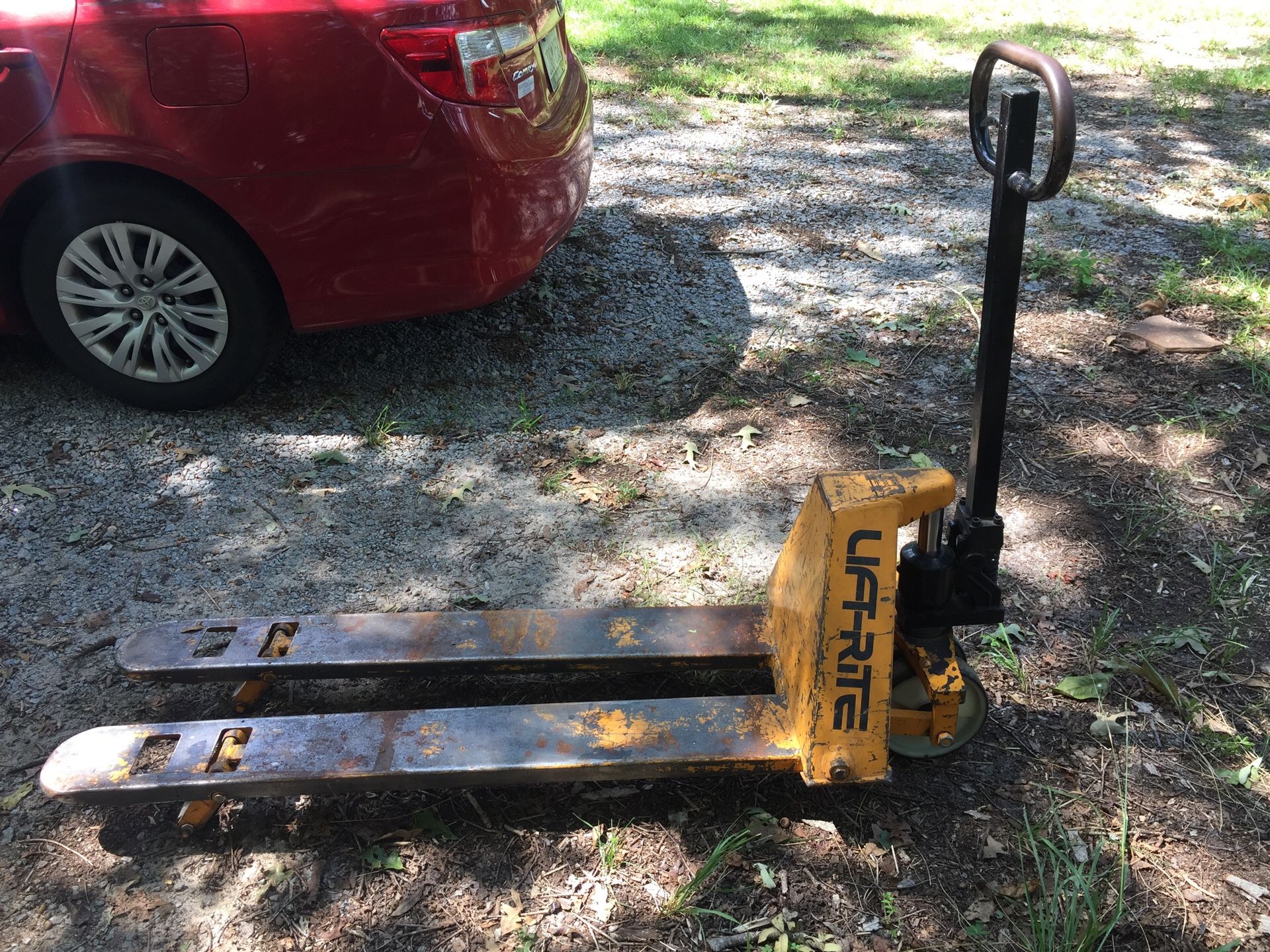 Lift-rite 5000 lb pallet jack