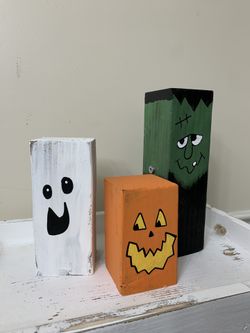 Halloween centerpiece decor