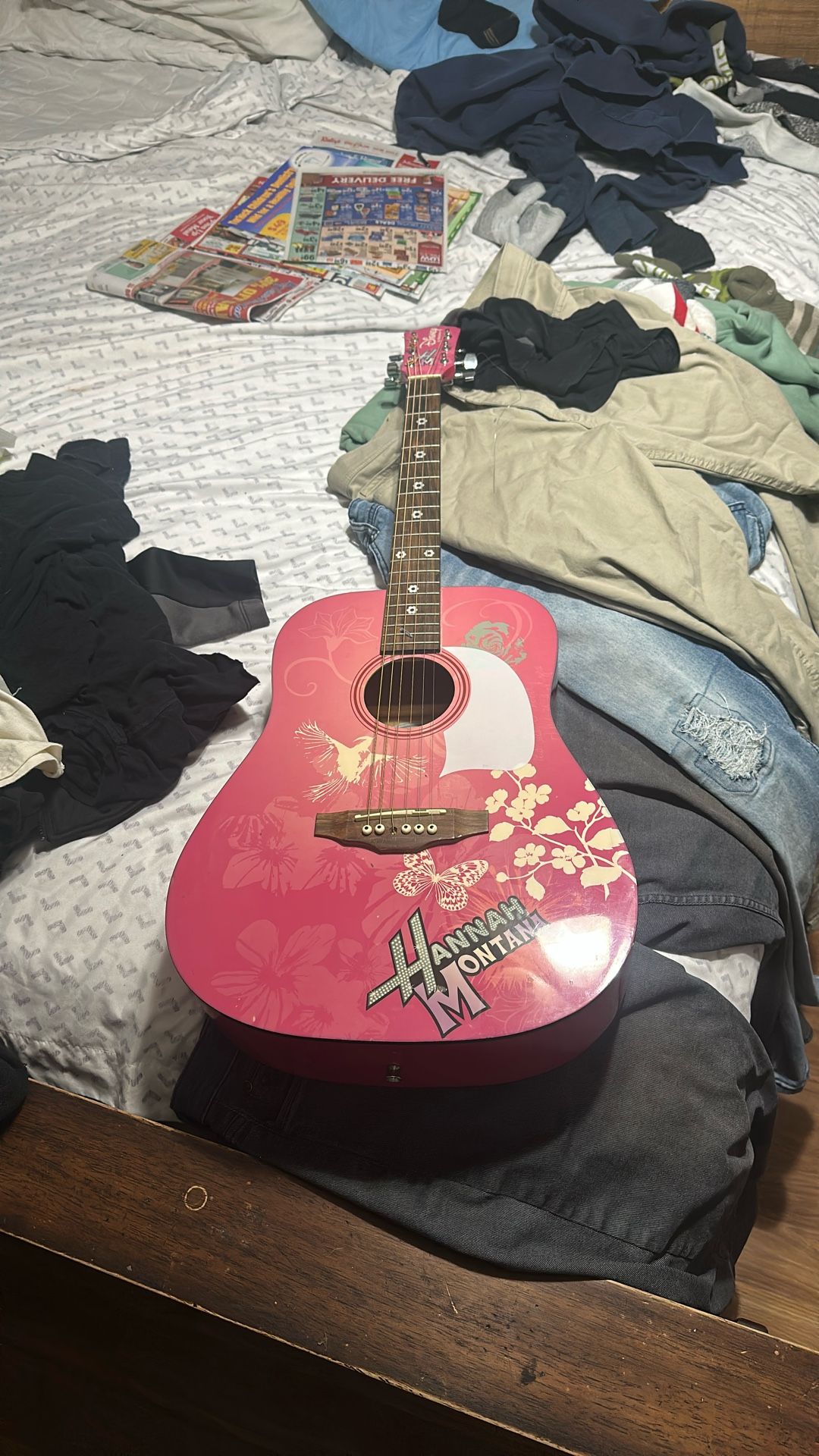 Washburn Acoustic Hannah Montana