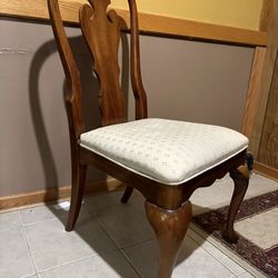 Dining Table and 6 Chairs for sale