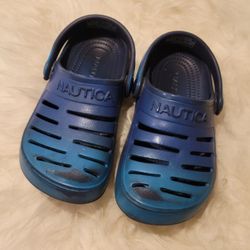 Croc Like Nautica Brand Toddler Size 9