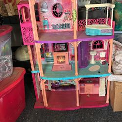 Barbie Mansion  2012