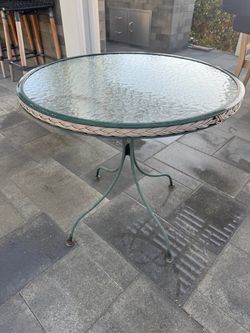 Outdoor table