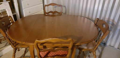 Nice solid wood dining table and chairs