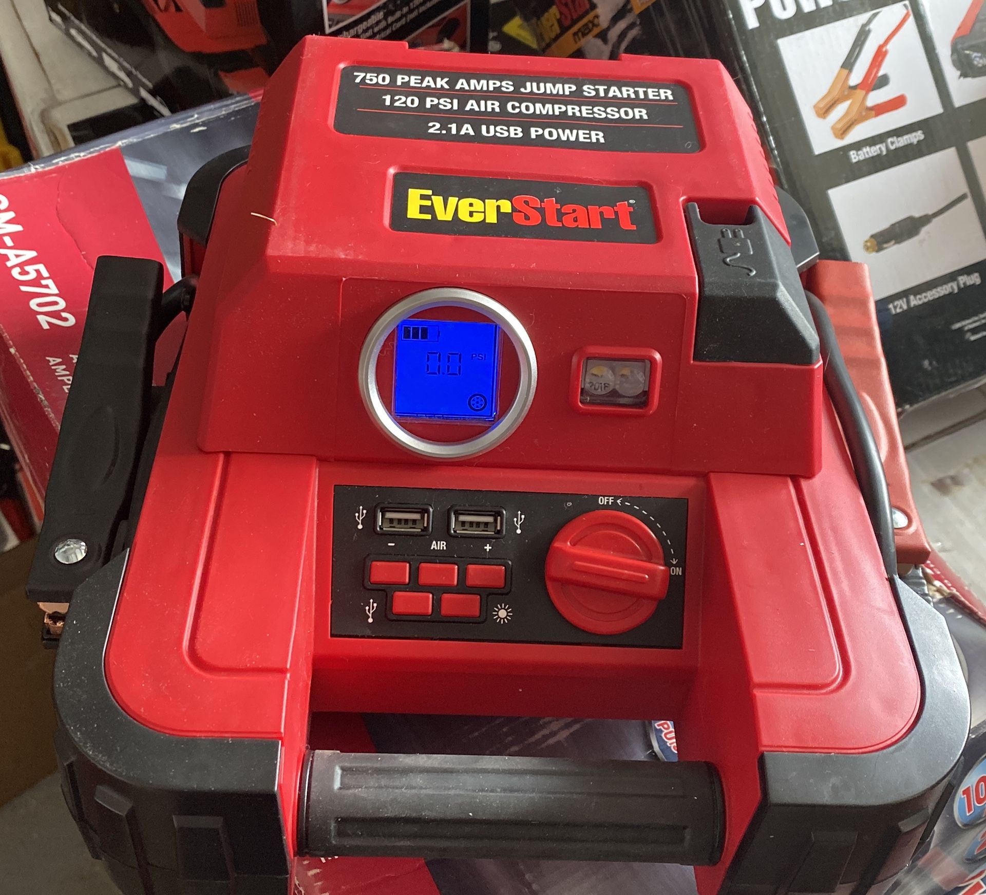 The EverStart 750 Peak Amp Jump Starter with Compressor features 375