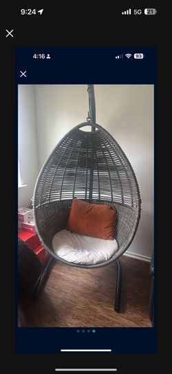 Egg chair