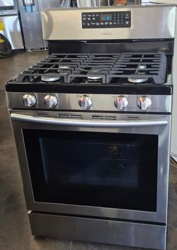Samsung Gas Stove W/ Convention Oven (Semi New)