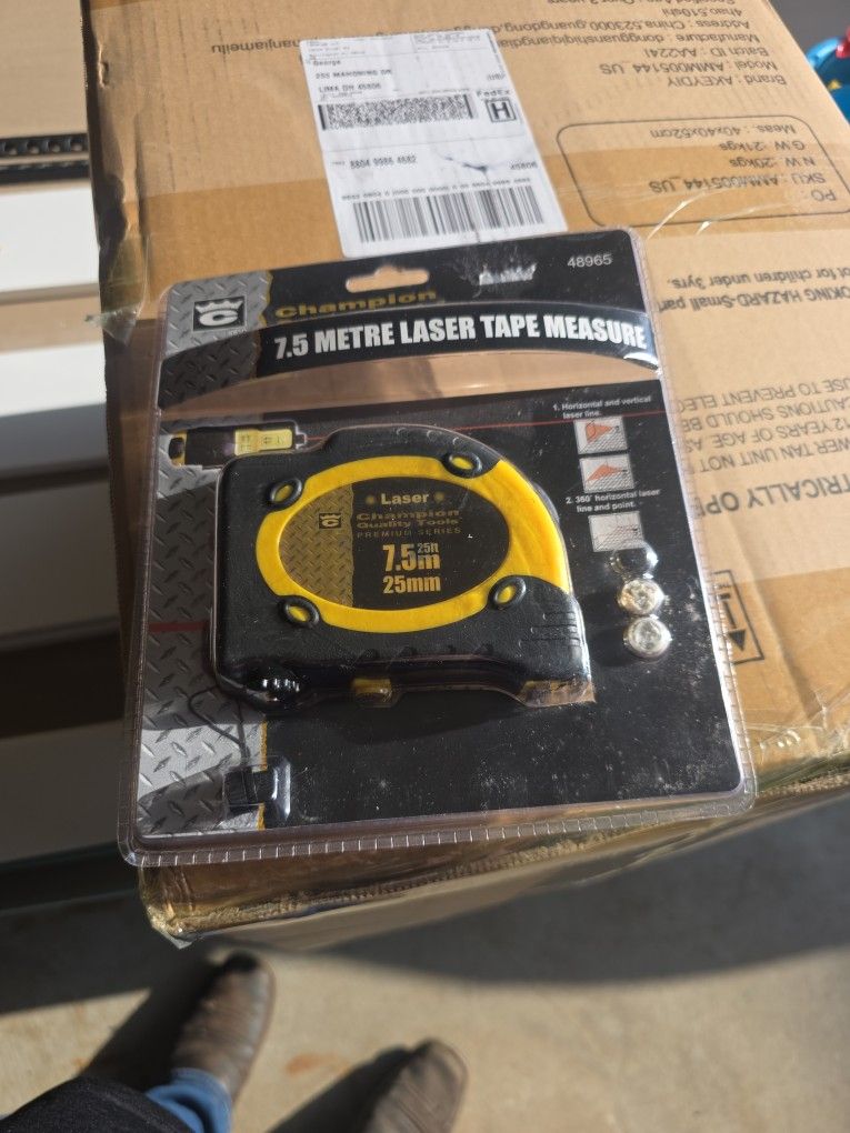 Metre Laser Tape Measure