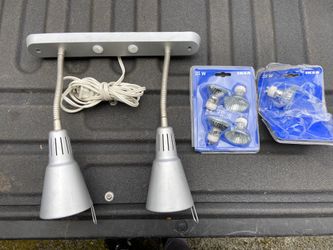 IKEA dual wall mount lamp with 5 new bulbs