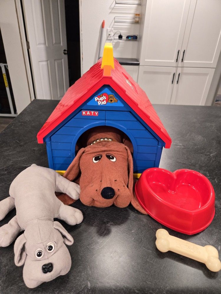 Vintage 1986 Pound Puppies Dog House/large Dog/Small Dog/Dog Bone/Dog Bowl Set